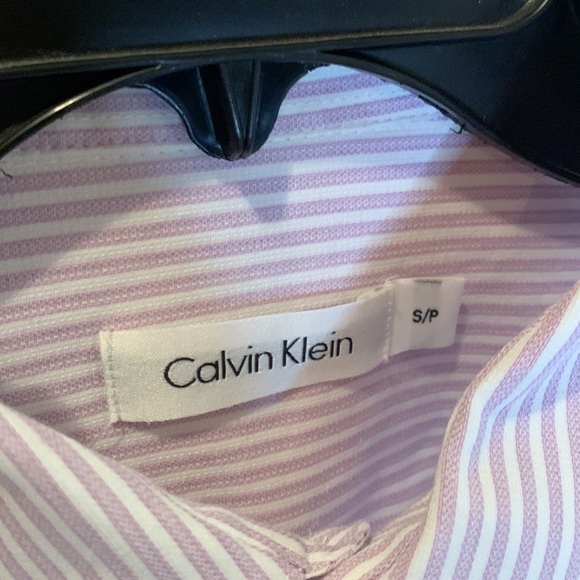 EUC Calvin Klein Button Down - Picture 2 of 8